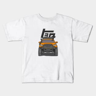 4Runner TRD Offroad adventures - Orange Essential Kids T-Shirt